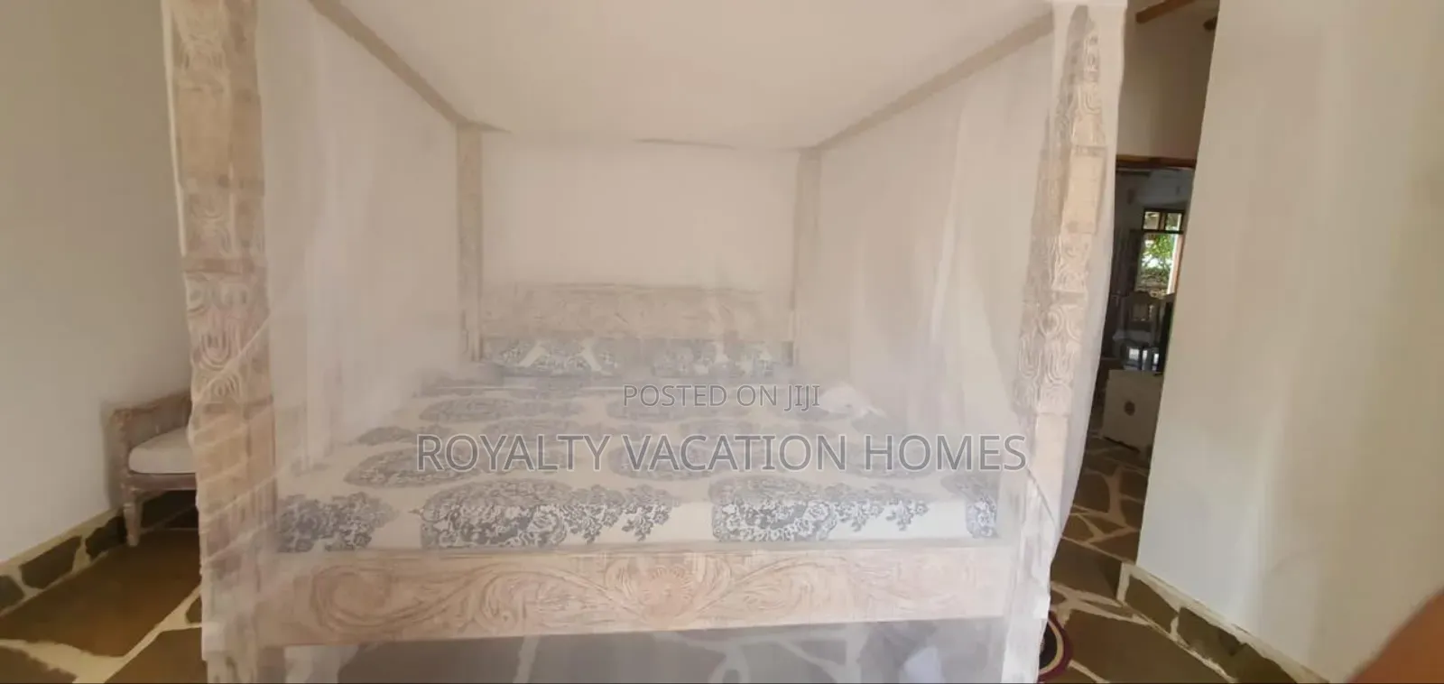 4bedroom Villa Near Papa Remo Beach