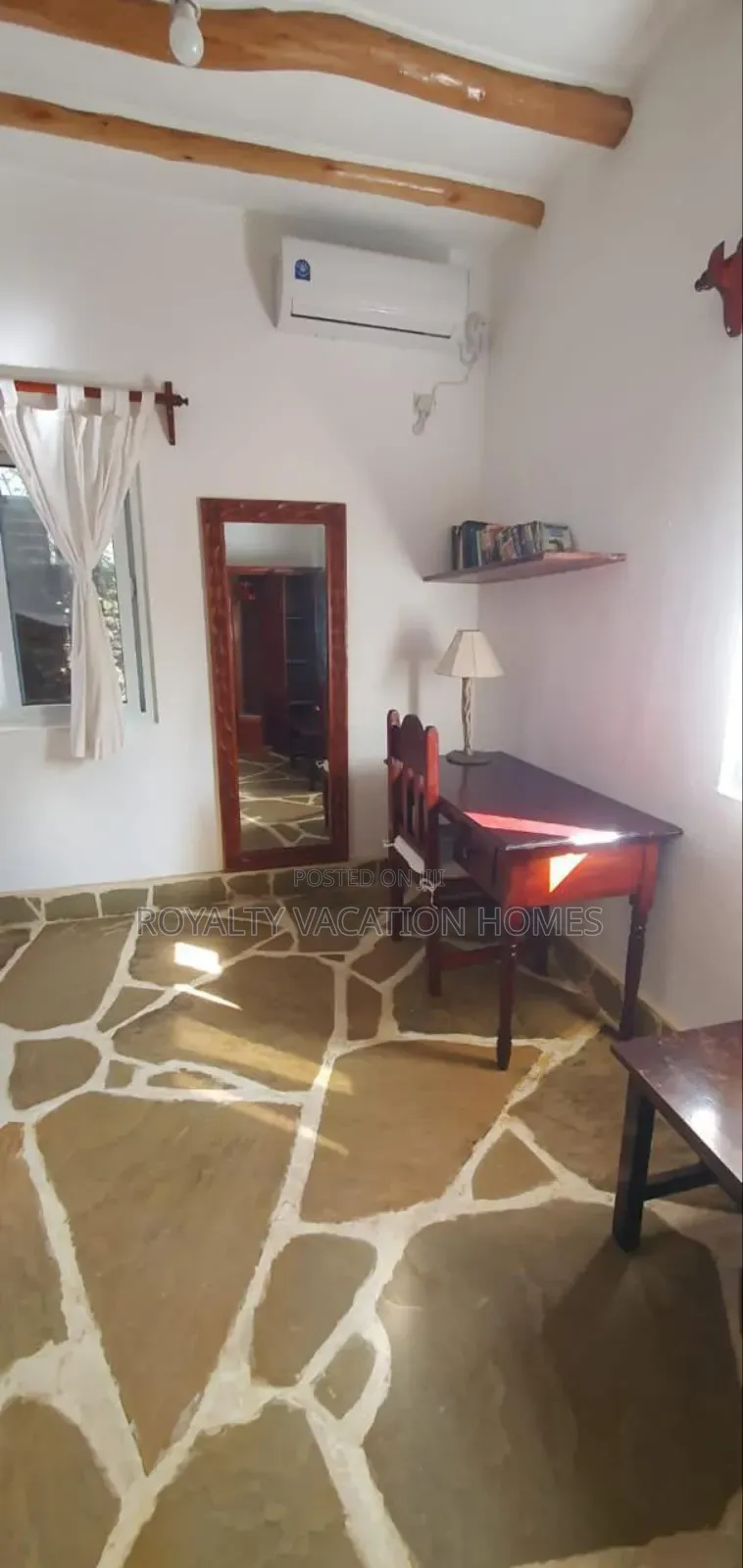 4bedroom Villa Near Papa Remo Beach