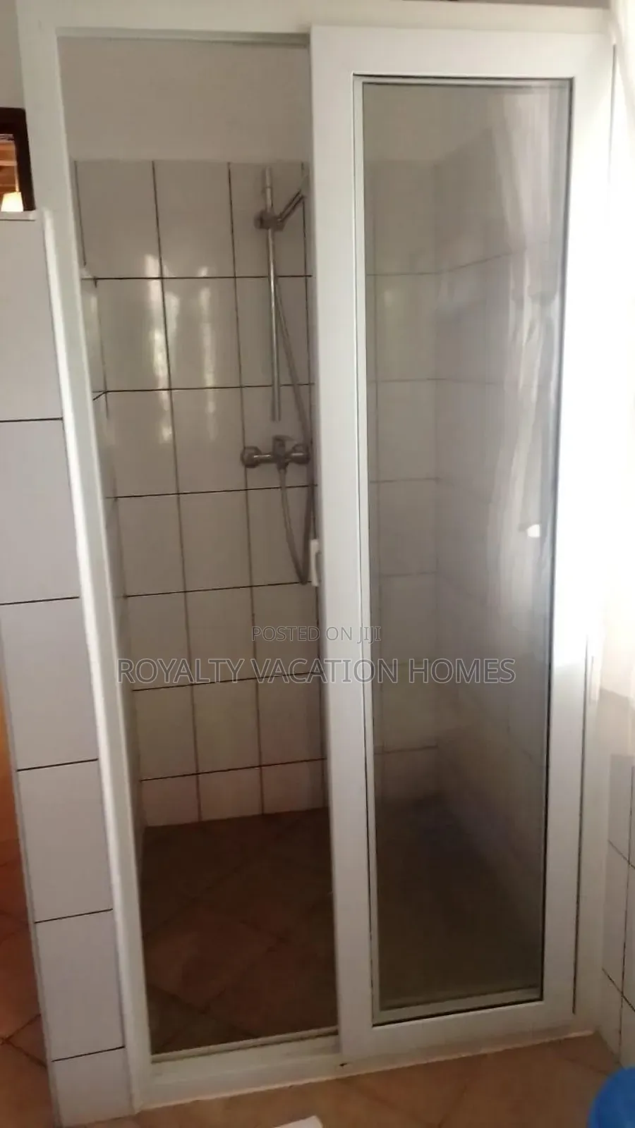 4bedroom Villa Near Papa Remo Beach