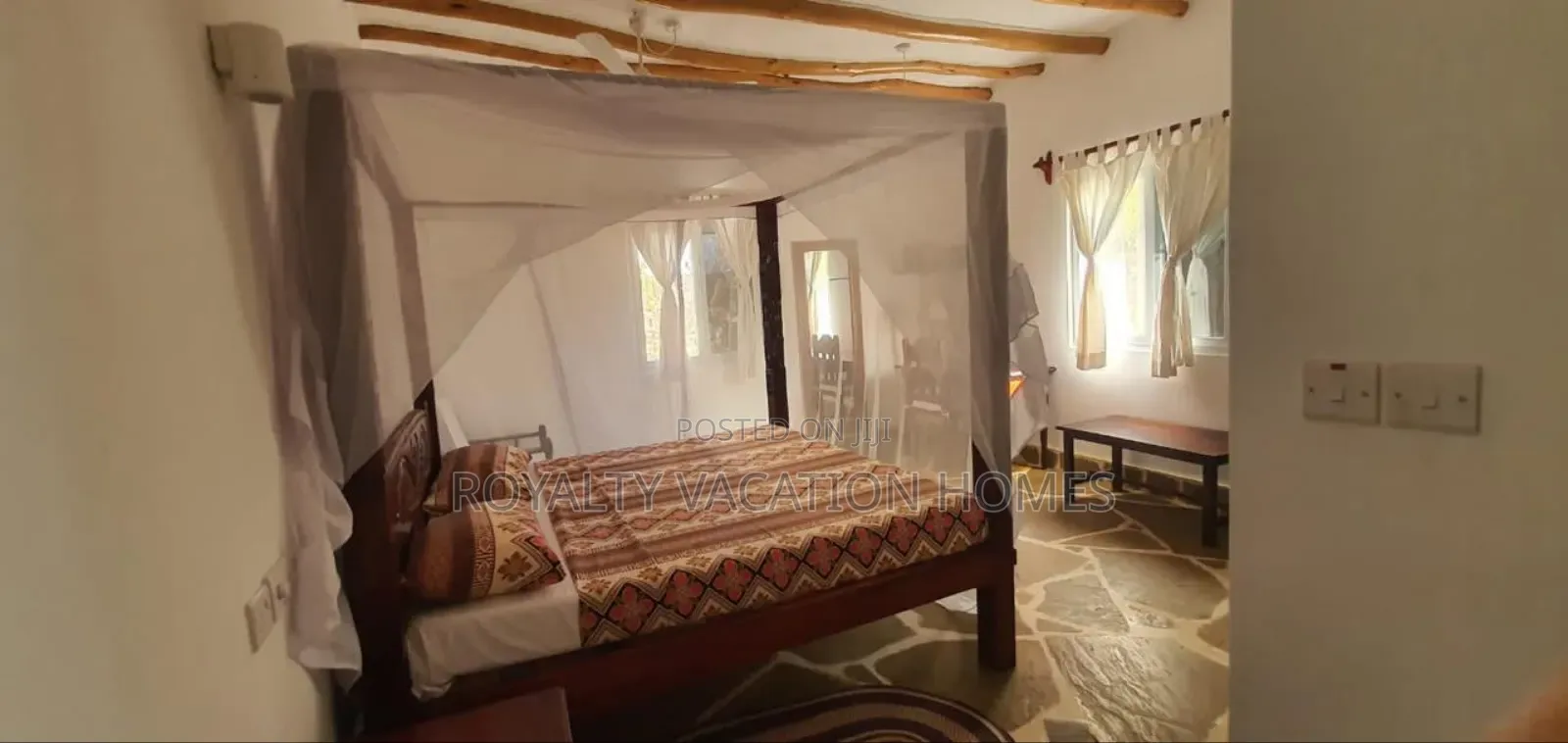 4bedroom Villa Near Papa Remo Beach