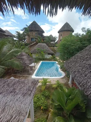 4bedroom Villa Near Papa Remo Beach