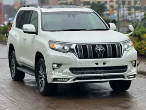 Toyota Land Cruiser Prado 2.7 2019 White