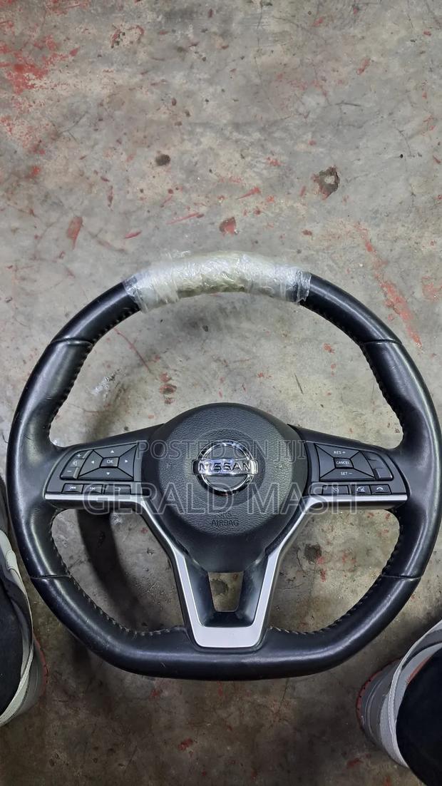 Nissan Note Steering/Airbag - main view