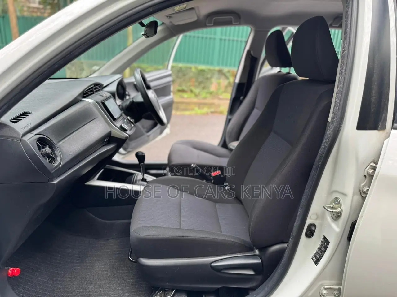 Toyota Corolla Fielder 2018 White