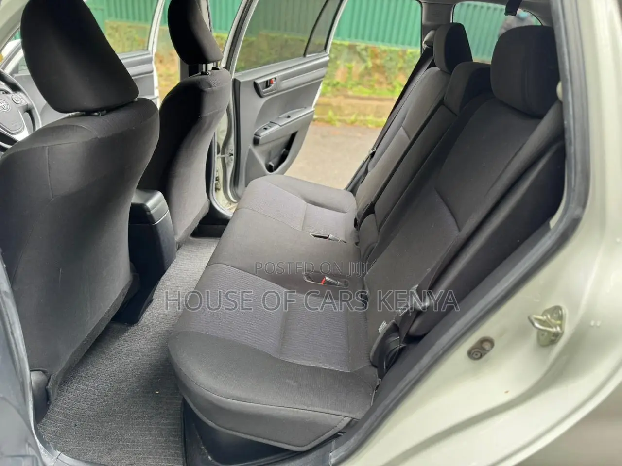 Toyota Corolla Fielder 2018 White