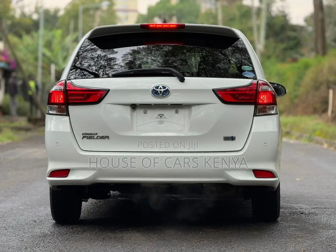 Toyota Corolla Fielder 2018 White