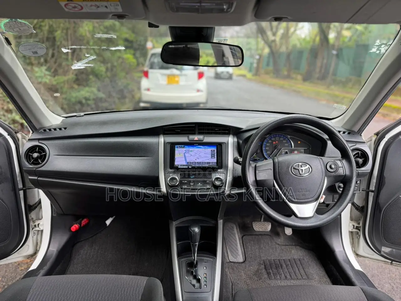 Toyota Corolla Fielder 2018 White