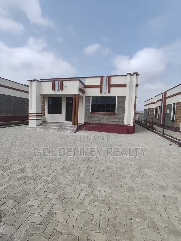 4bdrm Bungalow in Kitengela for sale