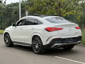 Mercedes-Benz GLE-Class GLE 400d 4MATIC 2021 White