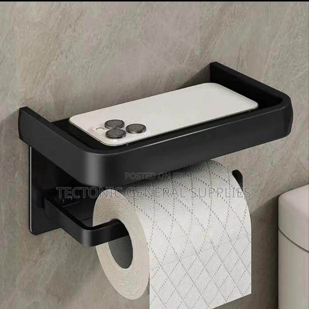 Metallic Tissue Holder 
*Black,White - main view