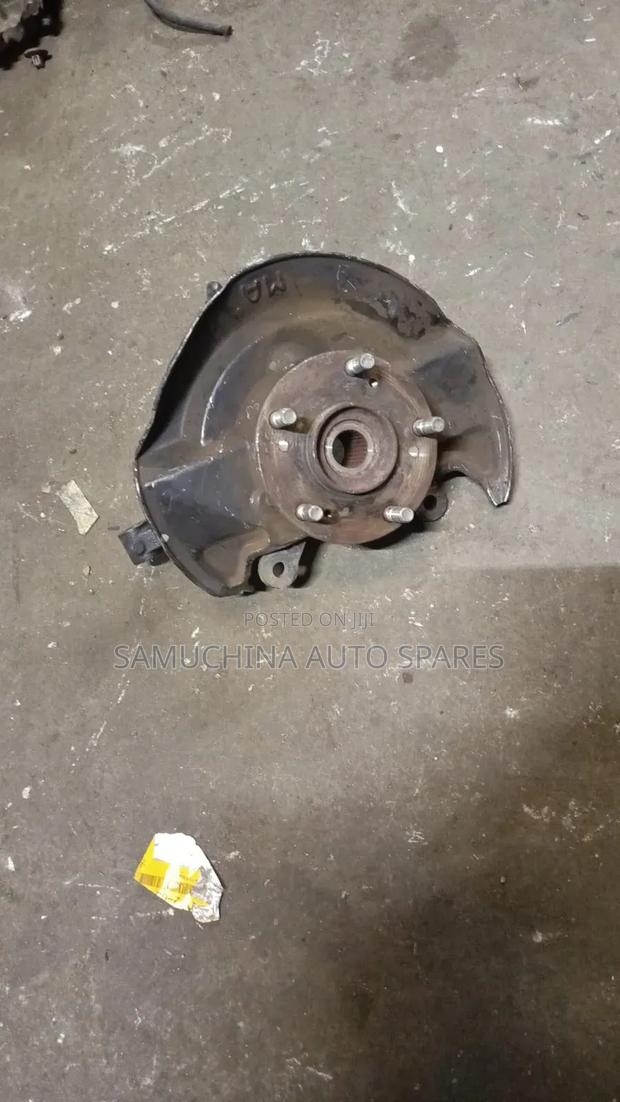 Front Hub Honda Stream