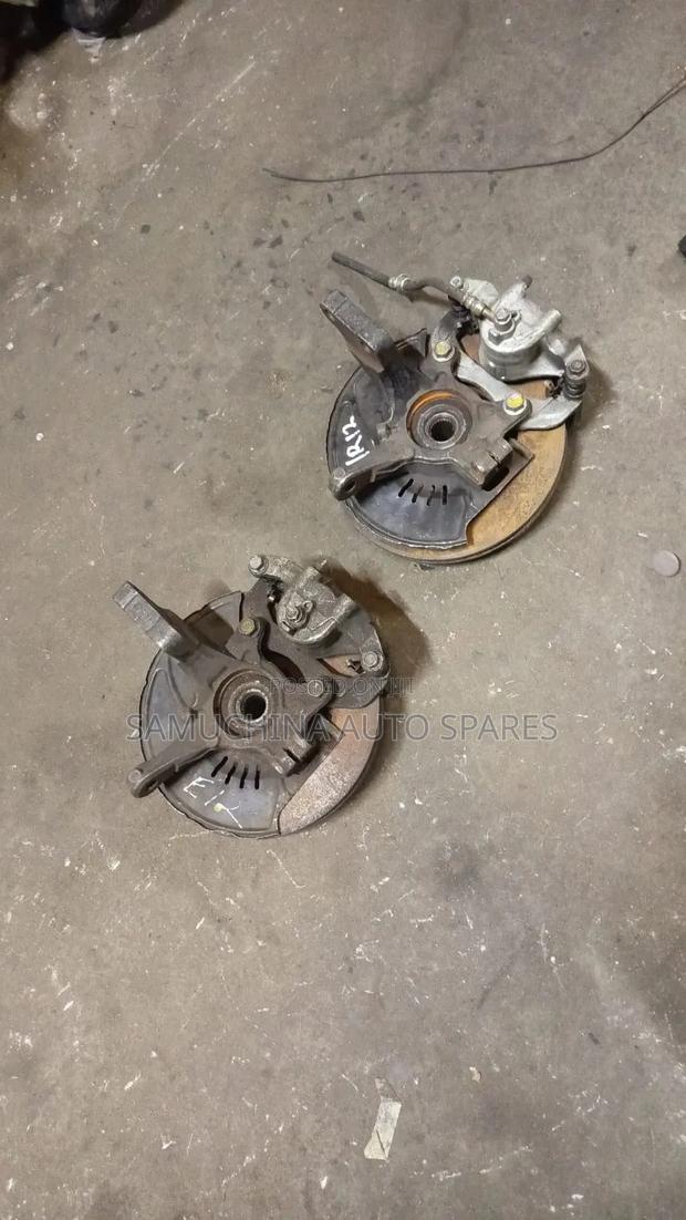 Front Hub Nissan Note E12