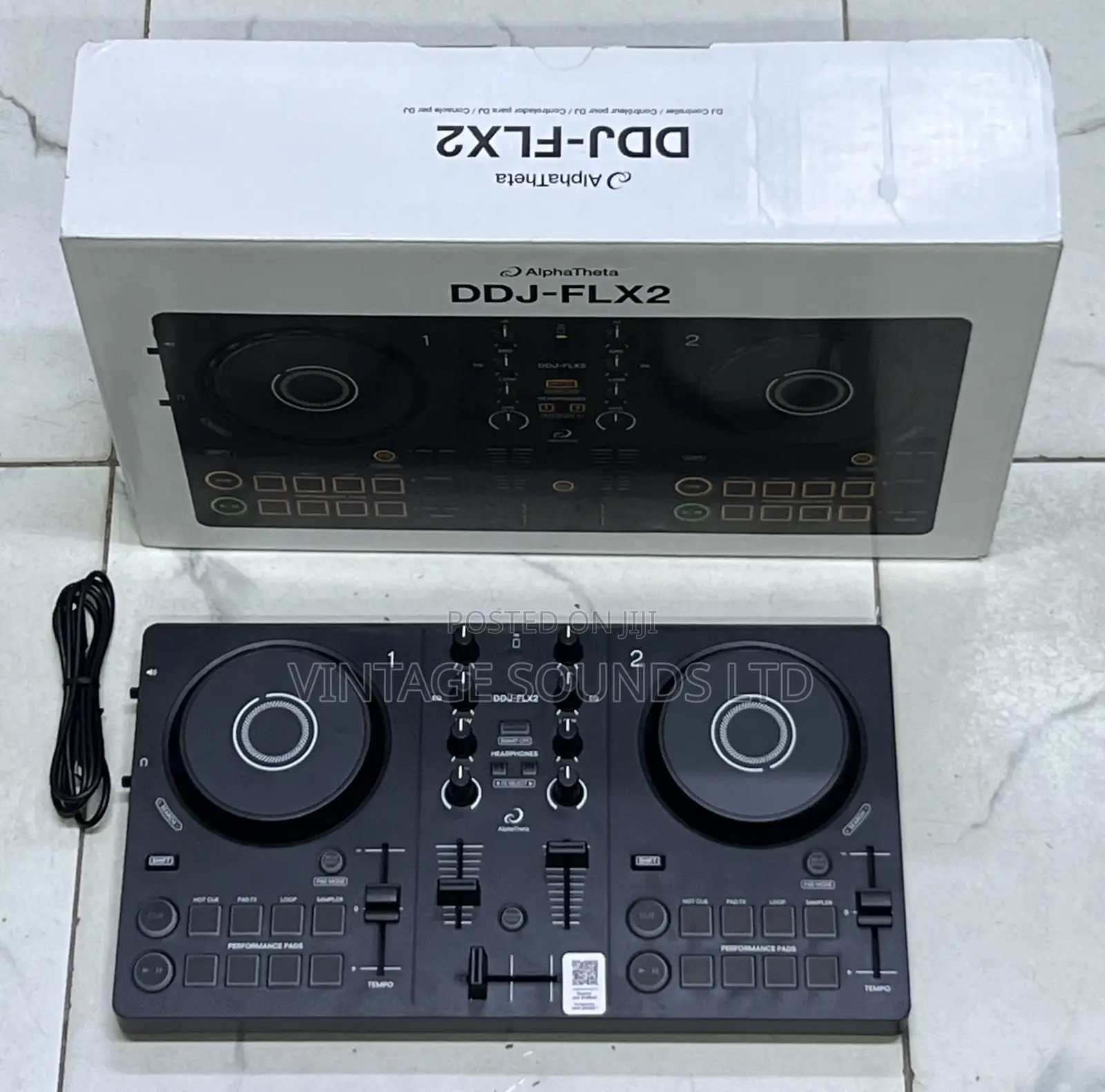 Pioneer DDJ Rev 2 Controller