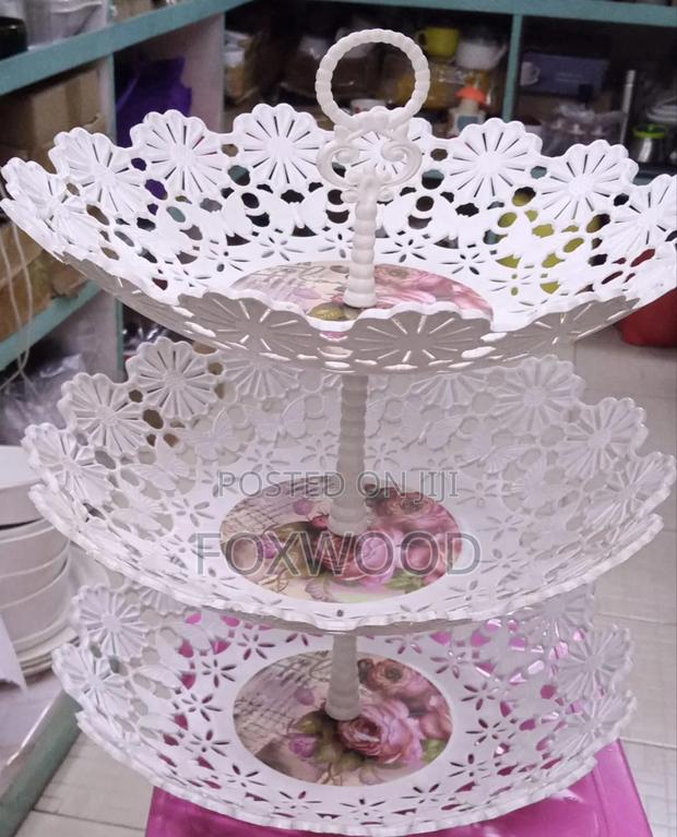 Plastic Round Cake Stand Layer. - thumbnail 4