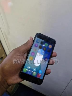 Apple iPhone SE (2020) 64 GB Black - thumbnail 2