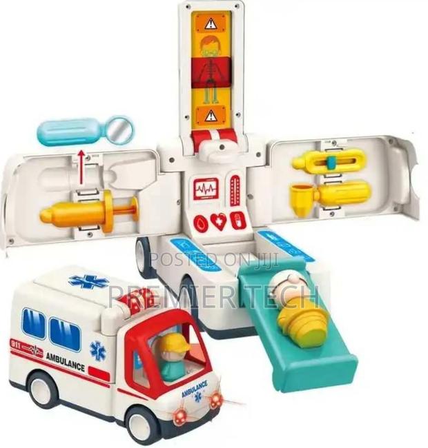 Ambulance With Doctors Kit - main view