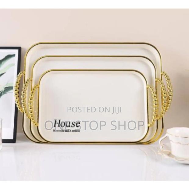 3 Different Sizes He House Round Dining Serving Unique Trays - main view