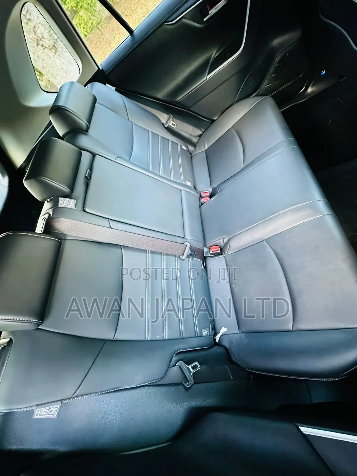 Toyota RAV4 Limited AWD 2019 White