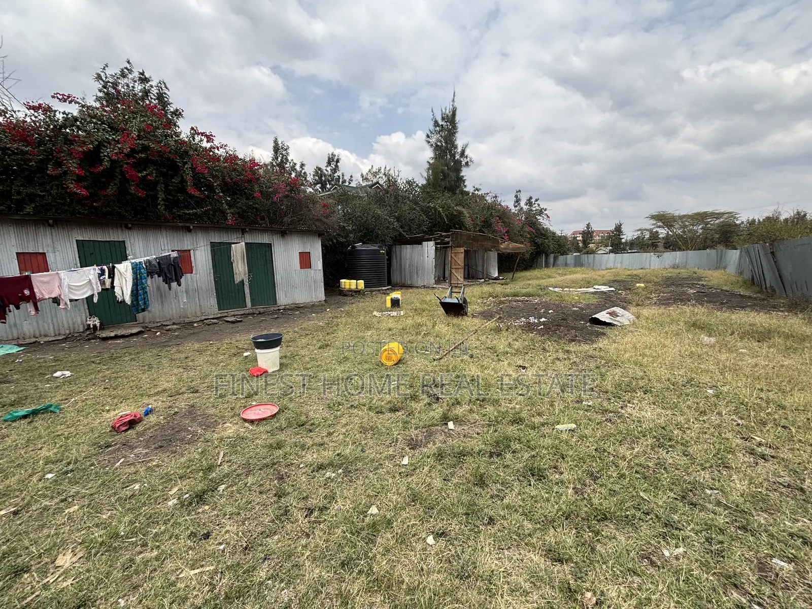 1/4 Acre Plot For Sale