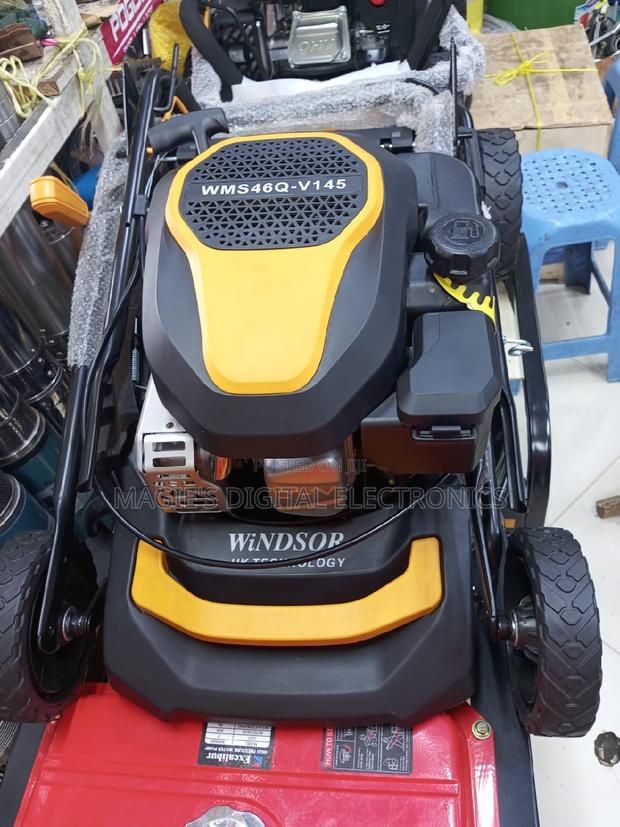 Super Quality 18inch Windsor Petrol Lawn Mower