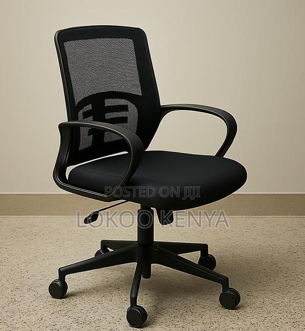Office Chair : Mesh Swivel Manager’S Chair – Mid Back - thumbnail 5