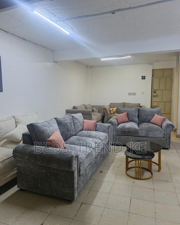 Positive 5 Seater Modern Sofa 3,2