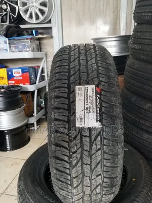 225/60r17 Yokohama at G015