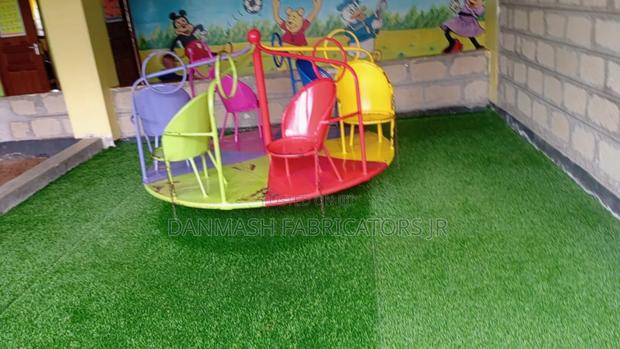 Kids Merry Go Round - main view