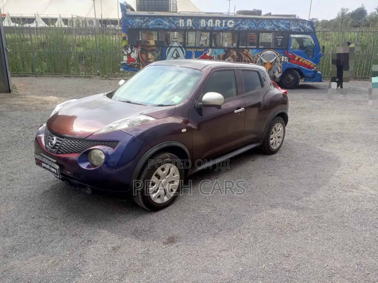 Nissan Juke SL 4dr Hatchback (1.6L 4cyl Turbo CVT) 2014 Purple