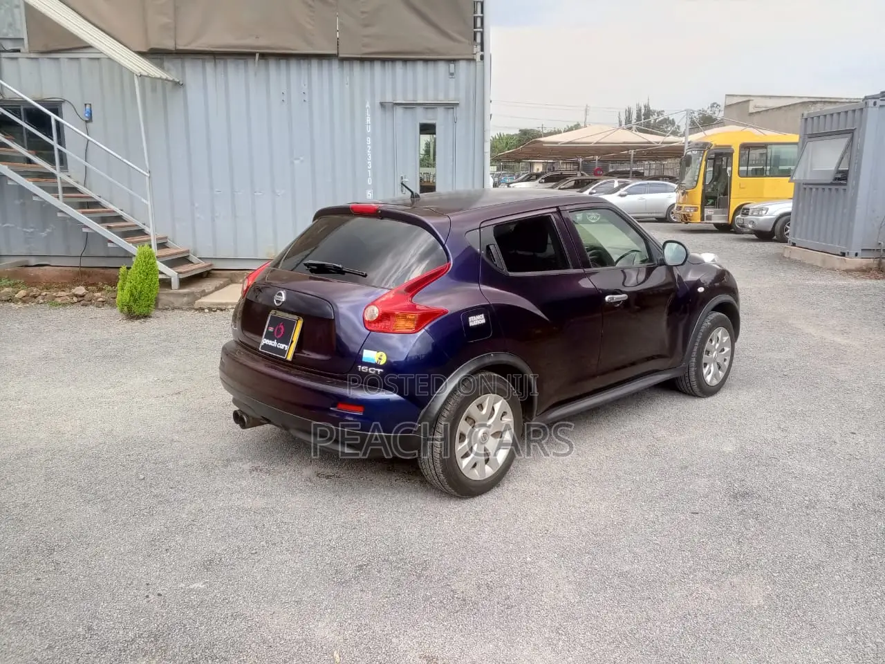 Nissan Juke SL 4dr Hatchback (1.6L 4cyl Turbo CVT) 2014 Purple