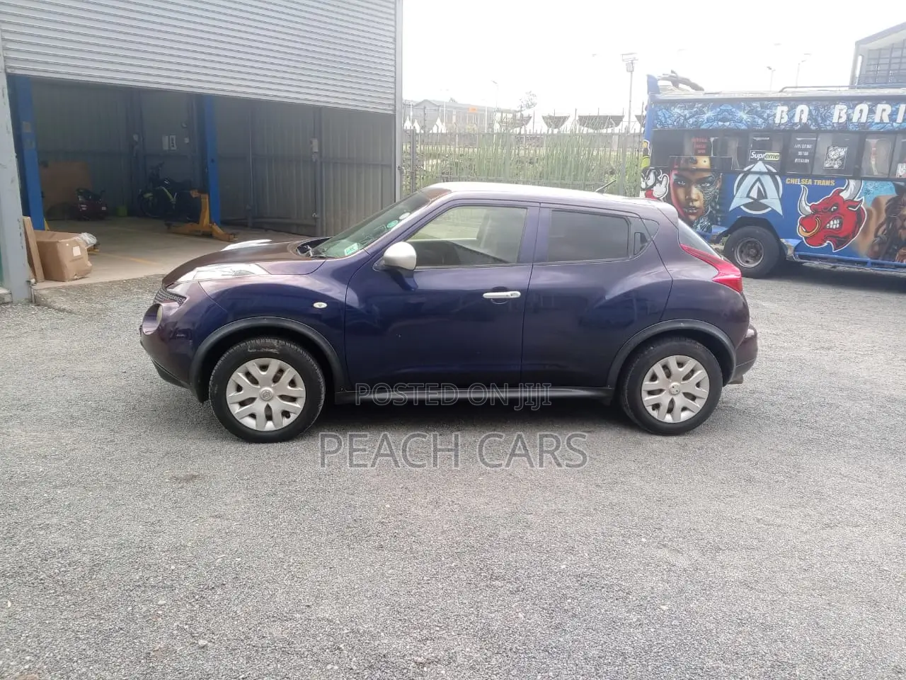 Nissan Juke SL 4dr Hatchback (1.6L 4cyl Turbo CVT) 2014 Purple