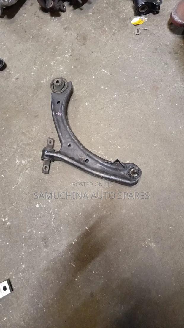 Control Arm Honda Stepwagon