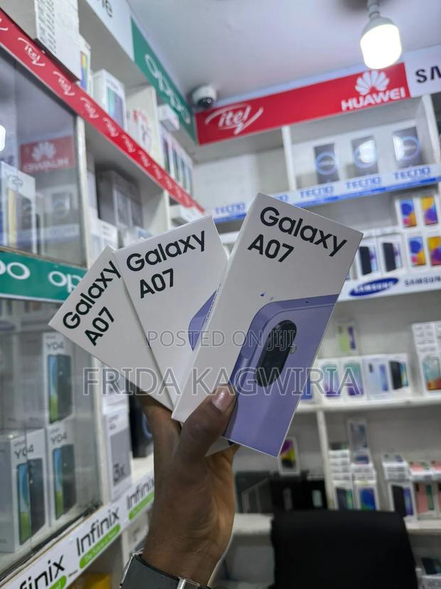 New Samsung Galaxy A07 4G 128 GB Purple - thumbnail 3