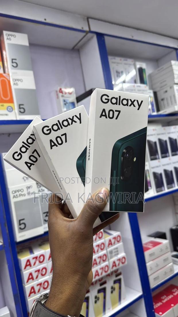New Samsung Galaxy A07 4G 128 GB Purple - thumbnail 4