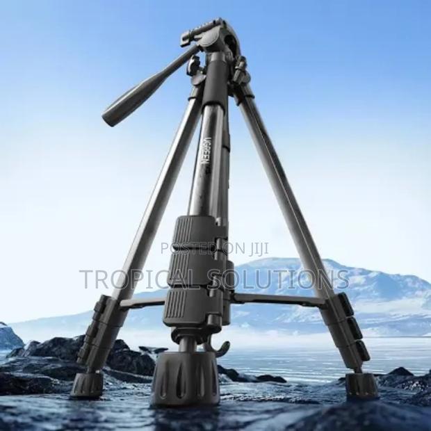 Ugreen Professional Tripod for Phone and Camera - thumbnail 2