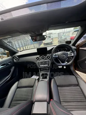 Mercedes-Benz B-Class 2017 Gold