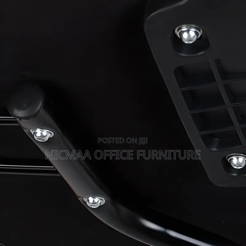 Office Seat: Captain Strong Medium Back Mesh Seat