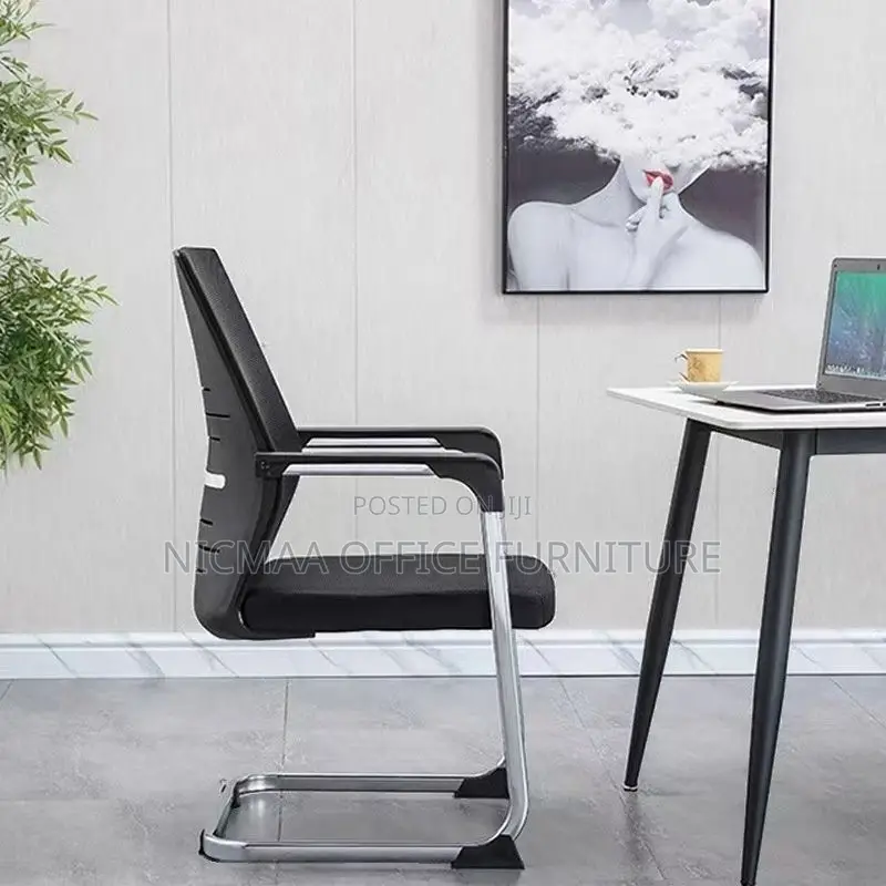 Office Seat: Strong Mesh Visitor Swivel Adjustable Seat