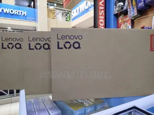 New Laptop Lenovo LOQ 15IRH8 24GB Intel Core i7 SSD 512GB