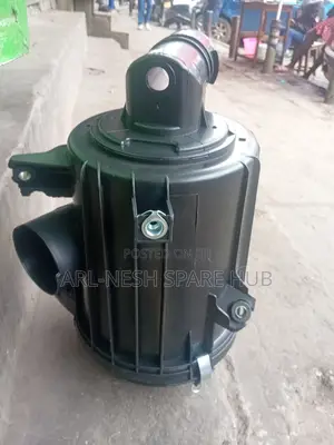 Toyota Hiace Diesel Engine Air Cleaner Housing