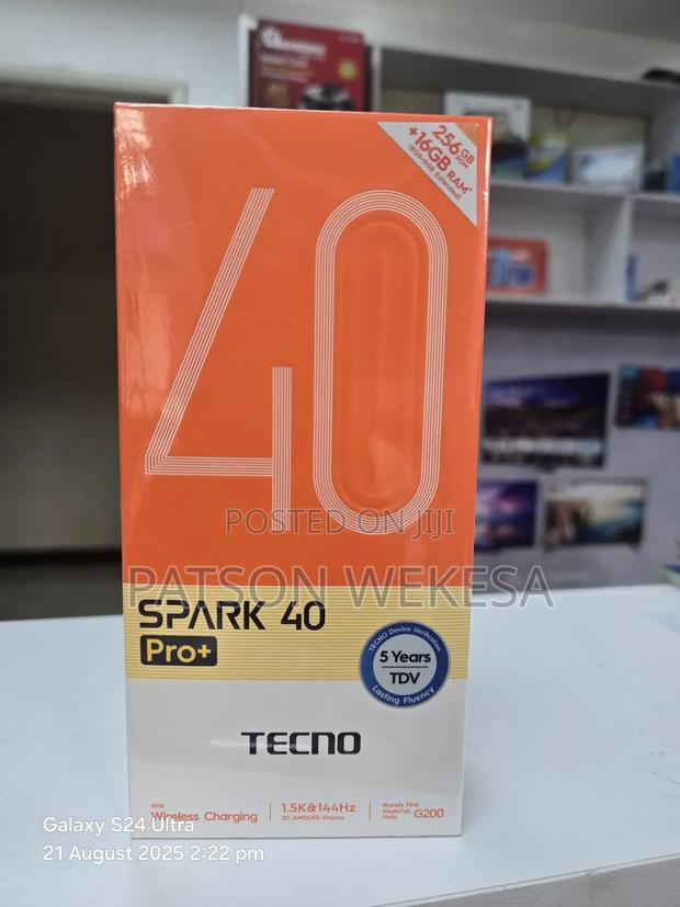 New Tecno Spark 40 Pro+ 256 GB - main view