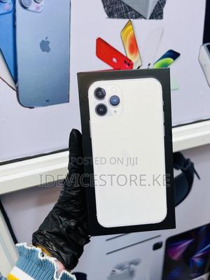 New Apple iPhone 11 Pro 256 GB White - main view