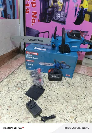 16" Cordless Makita Chain Saw /16" Makita Chain Saw