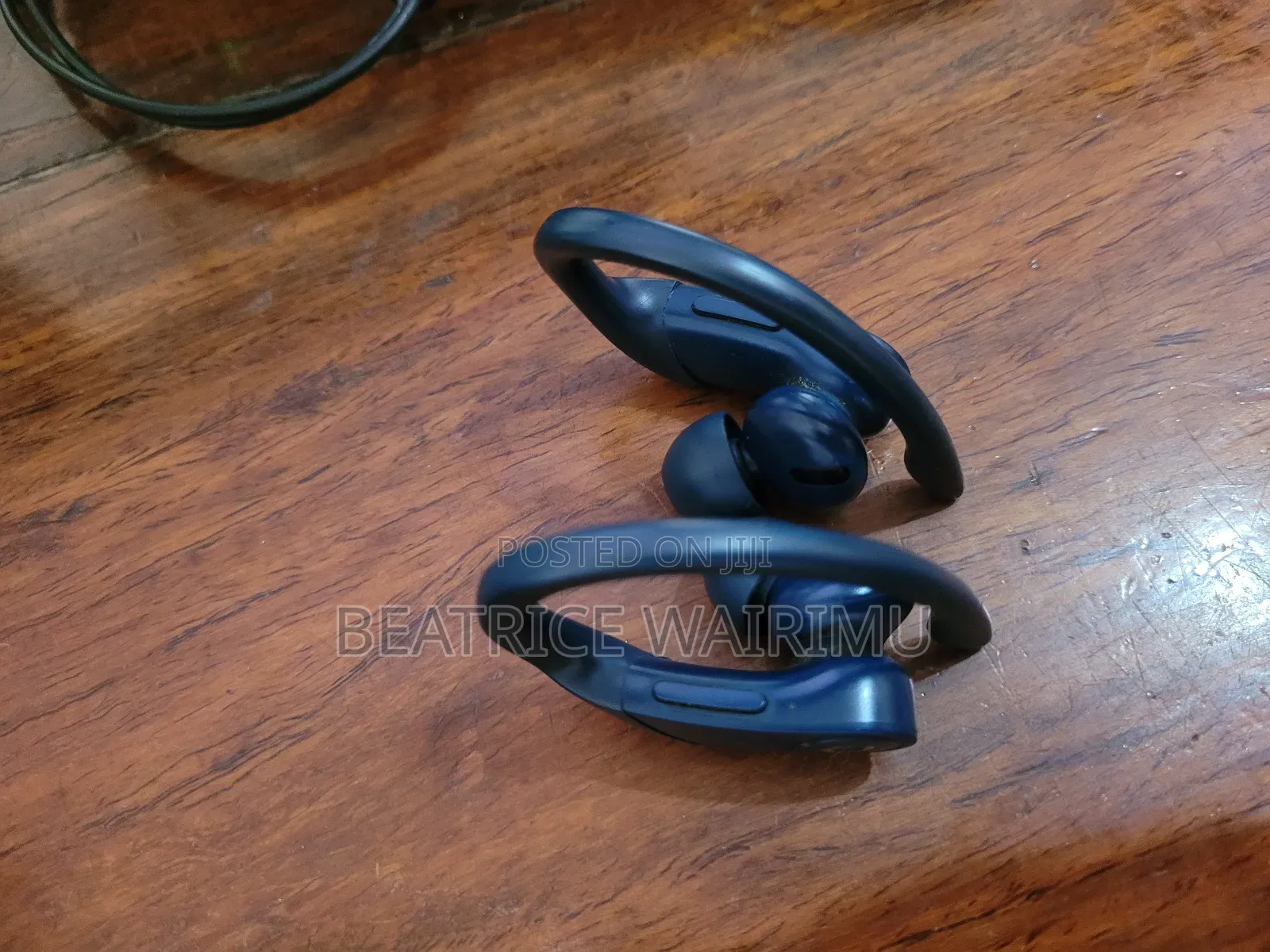 Original Beats Powerbeats Pro – Sports Gym Earbuds