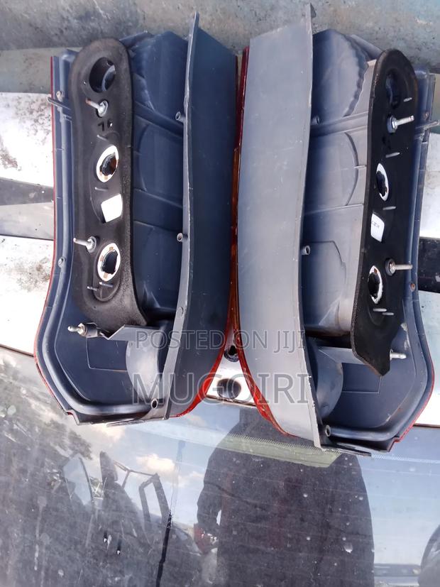 Toyota Succeed Taillight - thumbnail 2