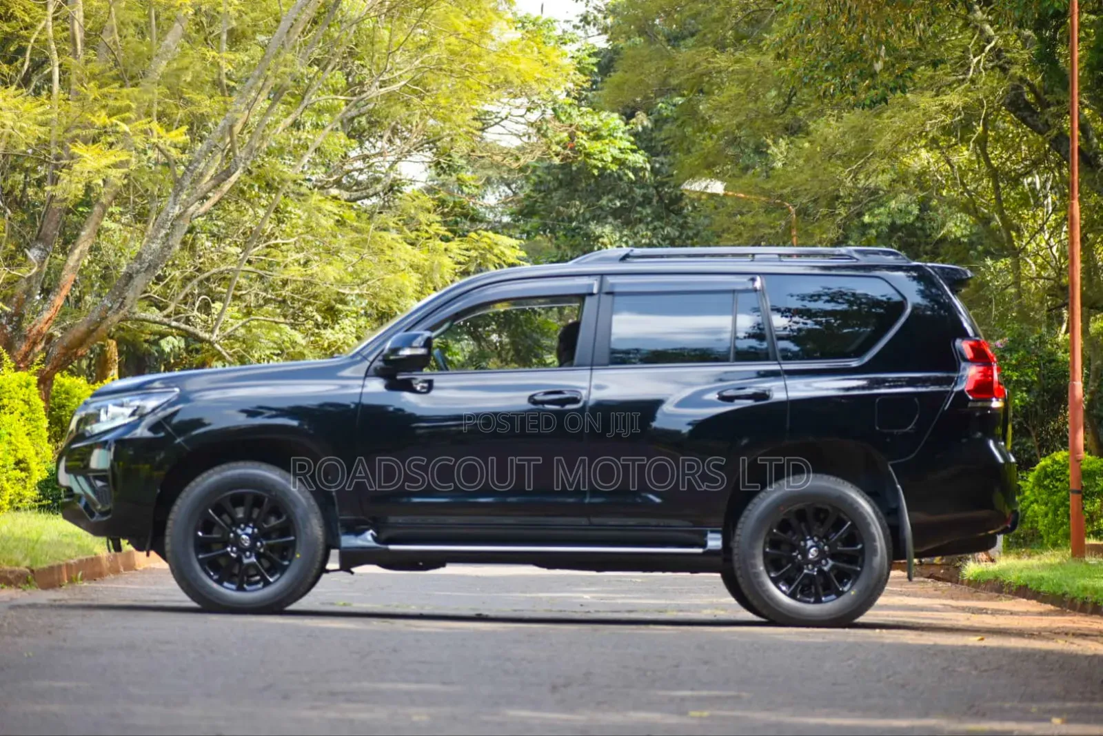Toyota Land Cruiser Prado 2021 Black