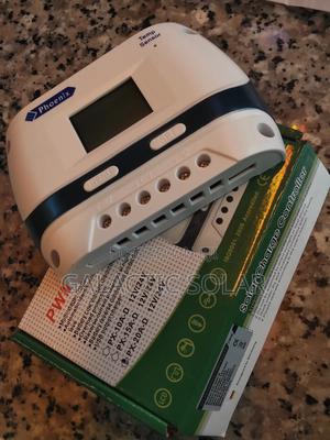 Phoenix Solar Charge Controller - thumbnail 2
