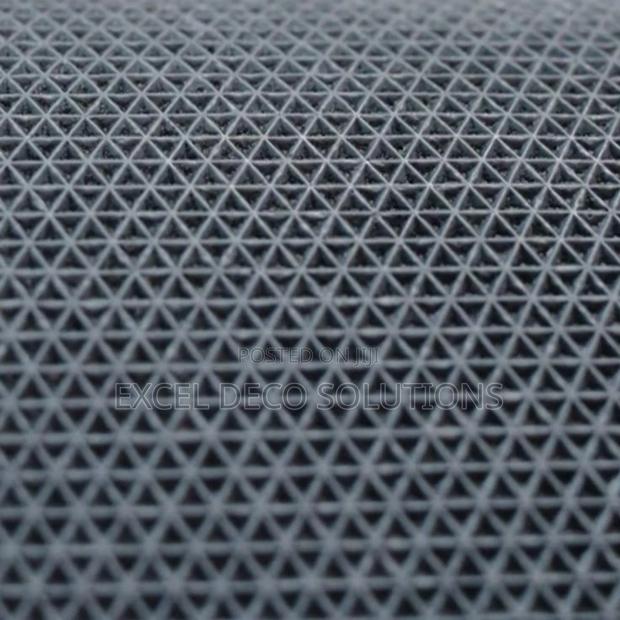  Anti-Slip Mat for Hospitals Clinics – Hygienic Reliable