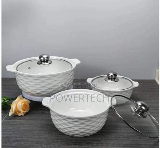*Set of 3 White Soup Potts