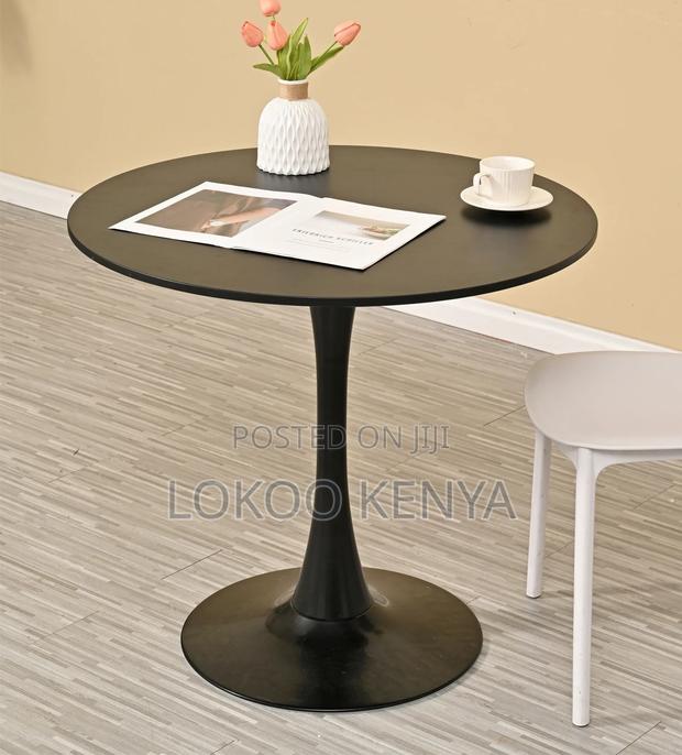 Dining Table : Luxury Circular Marble Dining Table - thumbnail 5